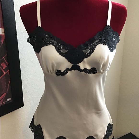 Express - Picture 2 of 3